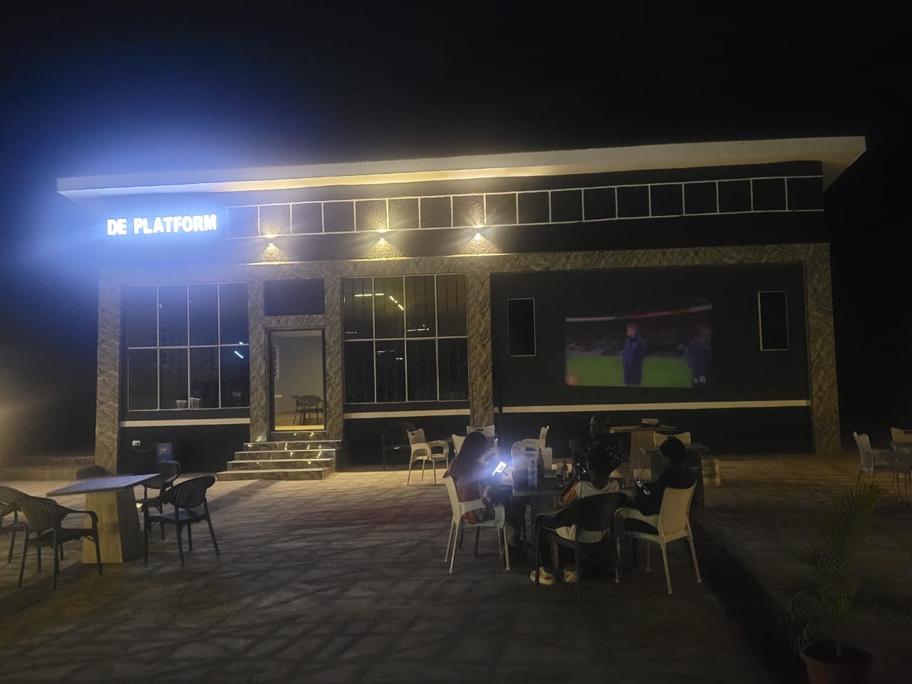 DE-PLATFORM External